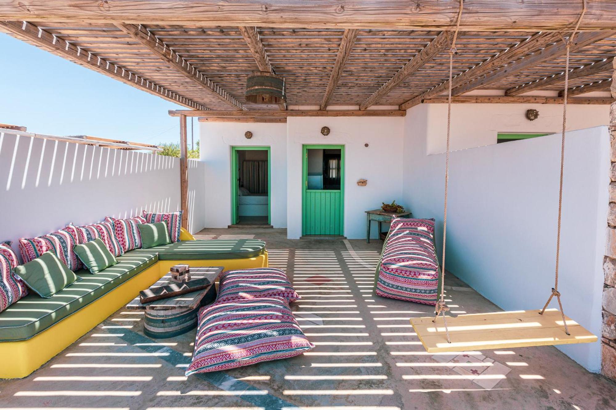 Ailouros Scenic Guest Houses Schoinoussa Екстериор снимка