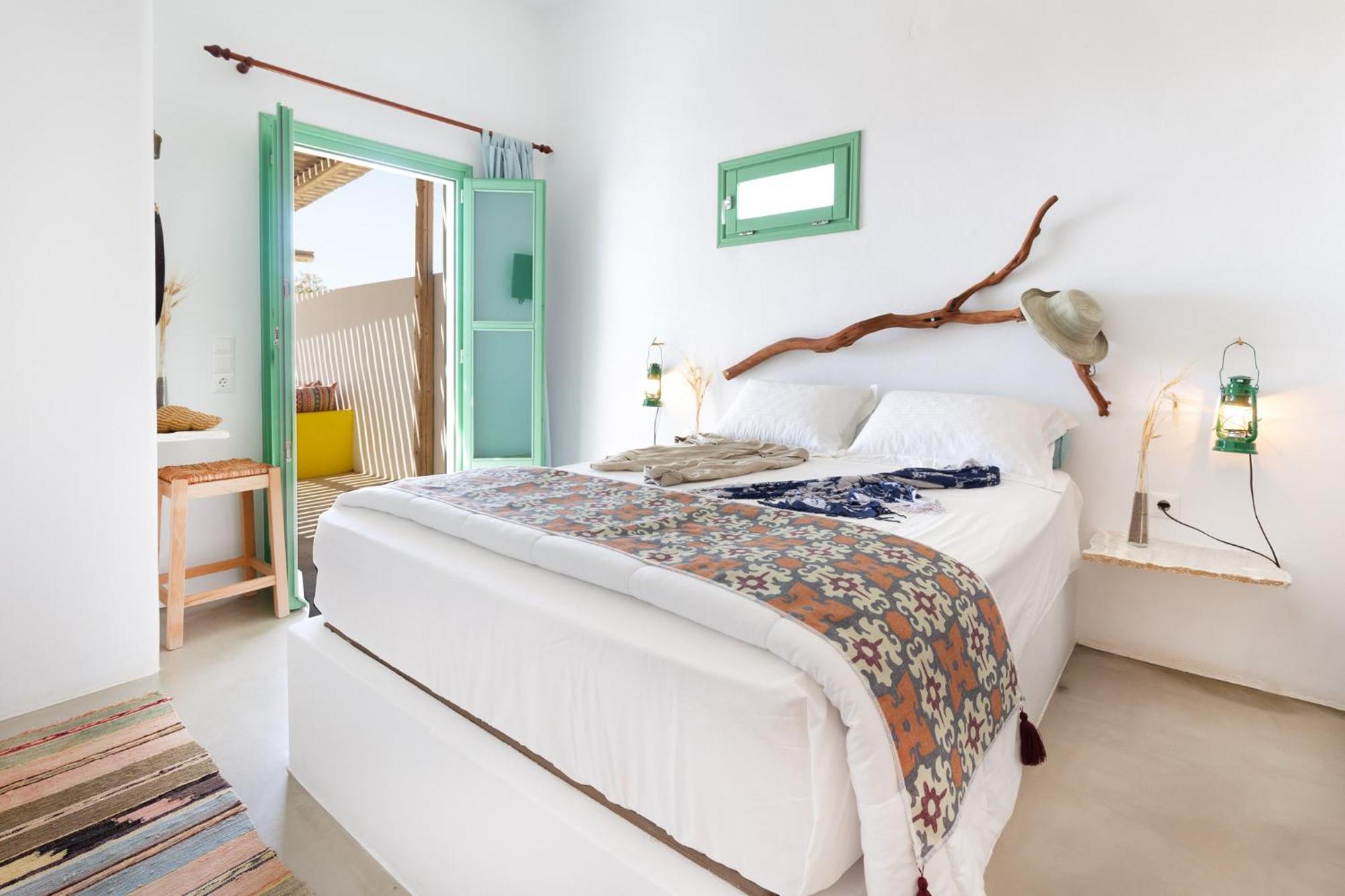Ailouros Scenic Guest Houses Schoinoussa Екстериор снимка