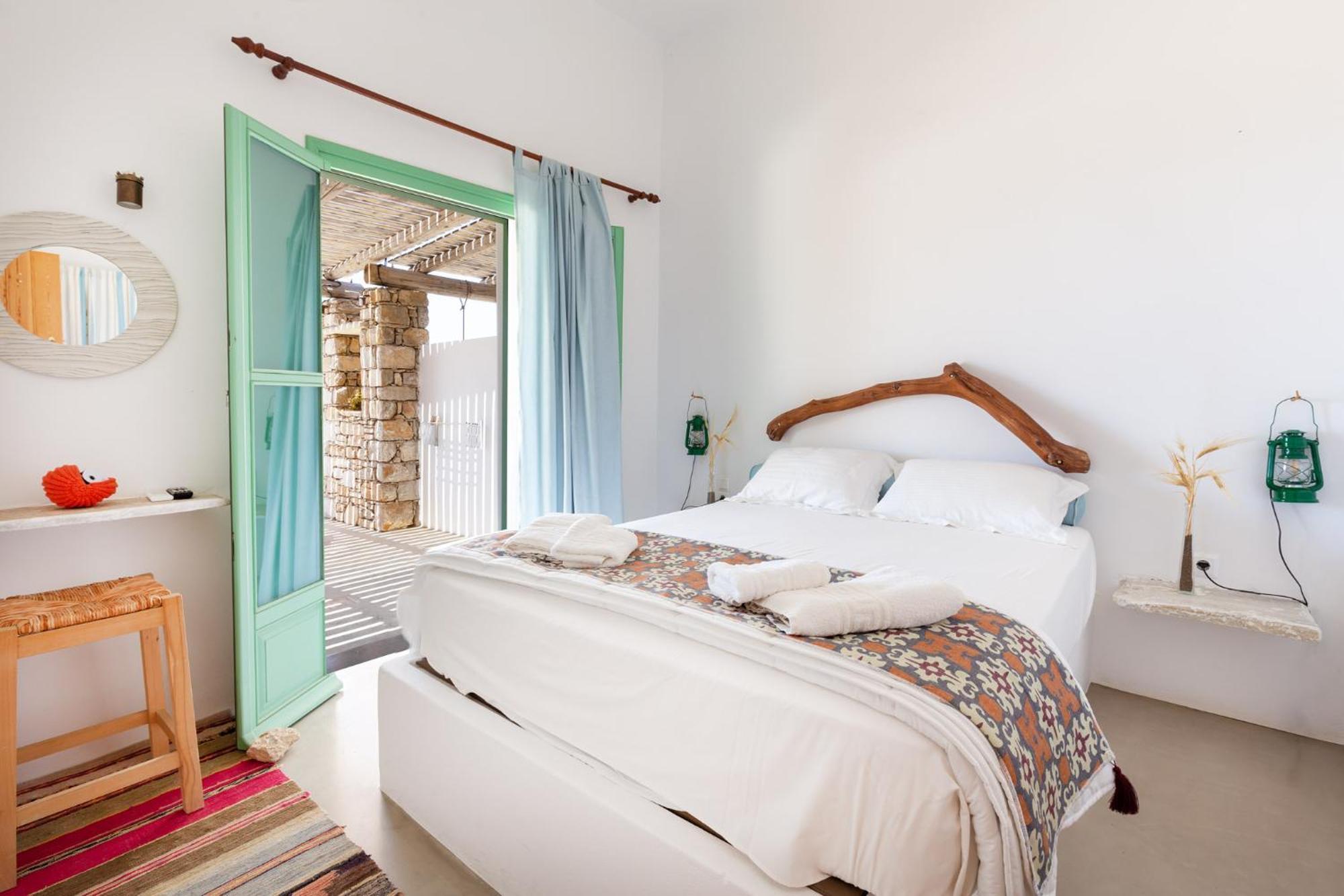 Ailouros Scenic Guest Houses Schoinoussa Екстериор снимка