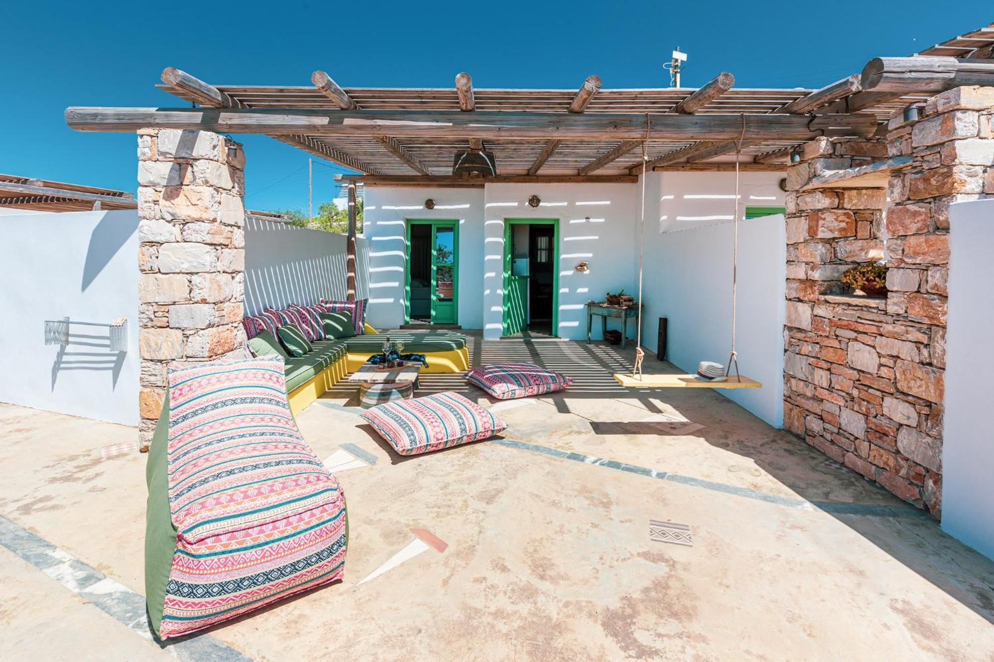 Ailouros Scenic Guest Houses Schoinoussa Екстериор снимка