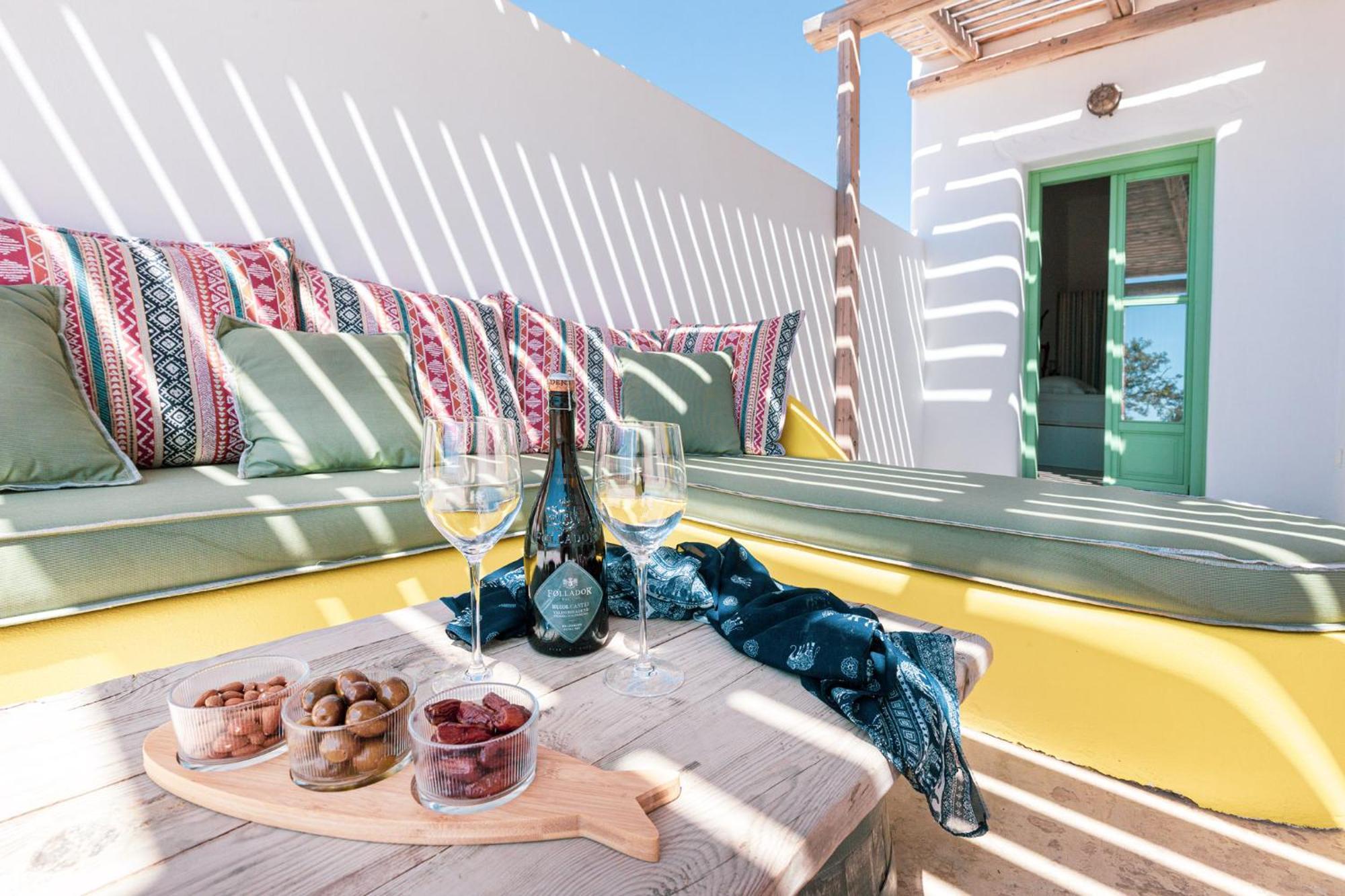 Ailouros Scenic Guest Houses Schoinoussa Екстериор снимка