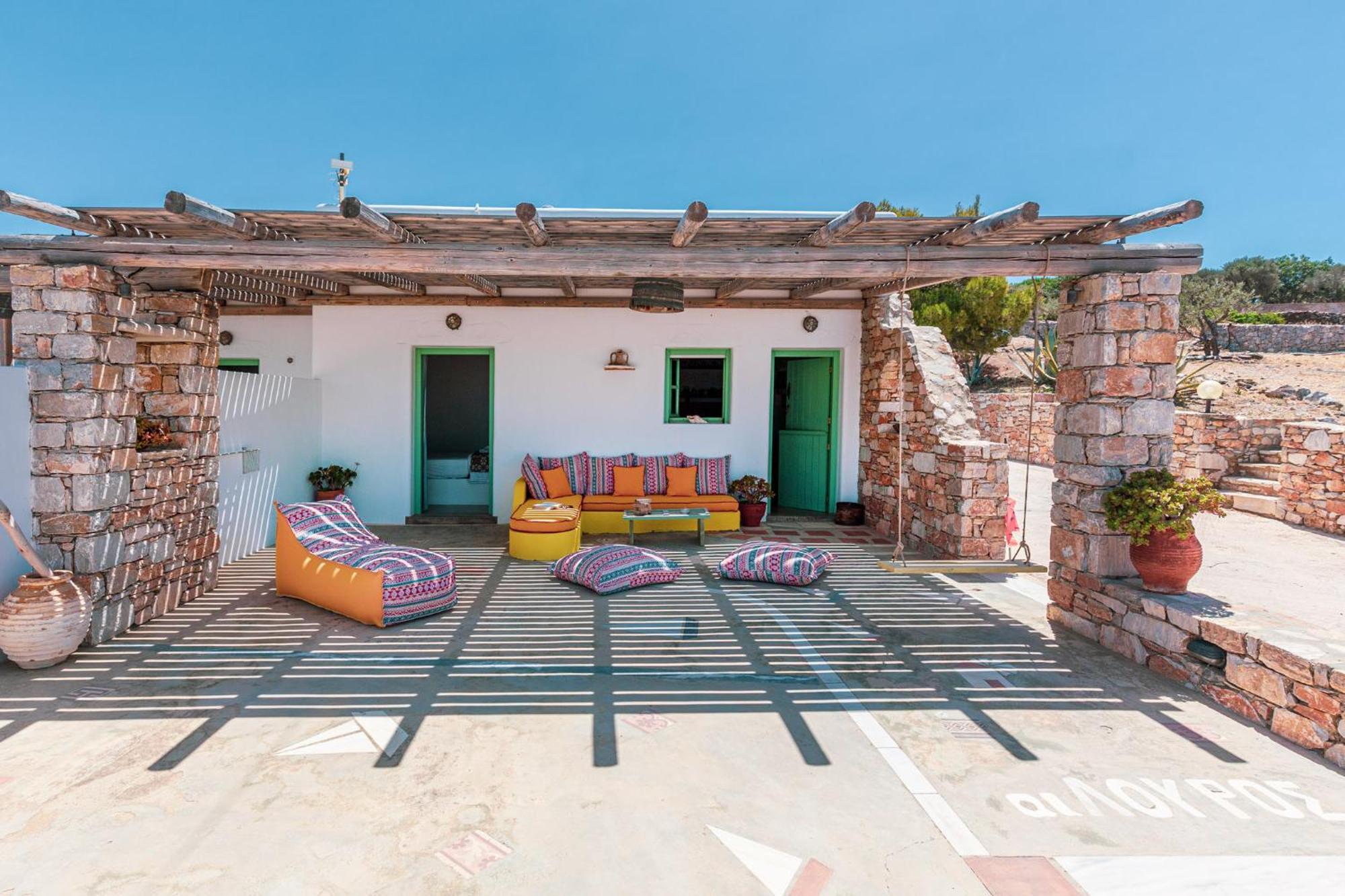 Ailouros Scenic Guest Houses Schoinoussa Екстериор снимка